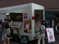 夏フェスイベントでキッチンカーレンタル