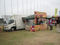 野外イベントでキッチンカーレンタル